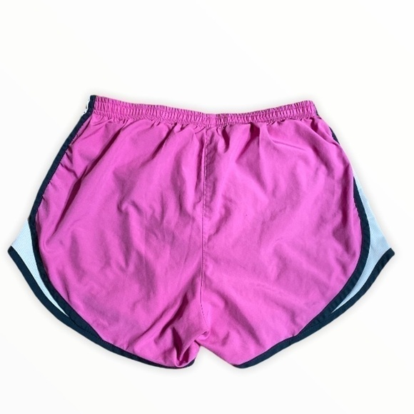 𝅺nike Peak Tempo Womens Running Shorts Dry-… - Picture 1 of 6